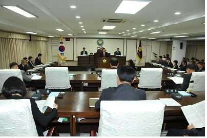 '제177회 제2차 정례회 개회- 29일간의 회기로 열려' 게시글의 사진(1) '177회_개회.bmp'