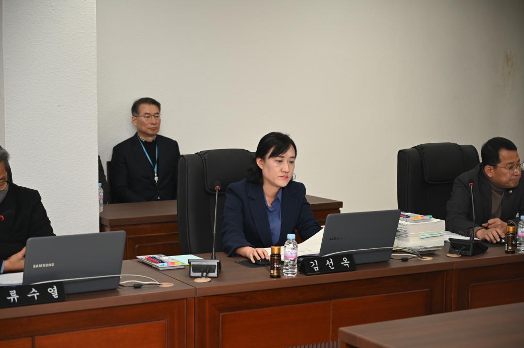 '대전중구의회,  예산결산특별위원회 계수조정' 게시글의 사진(3) 'DSC_1756.JPG'