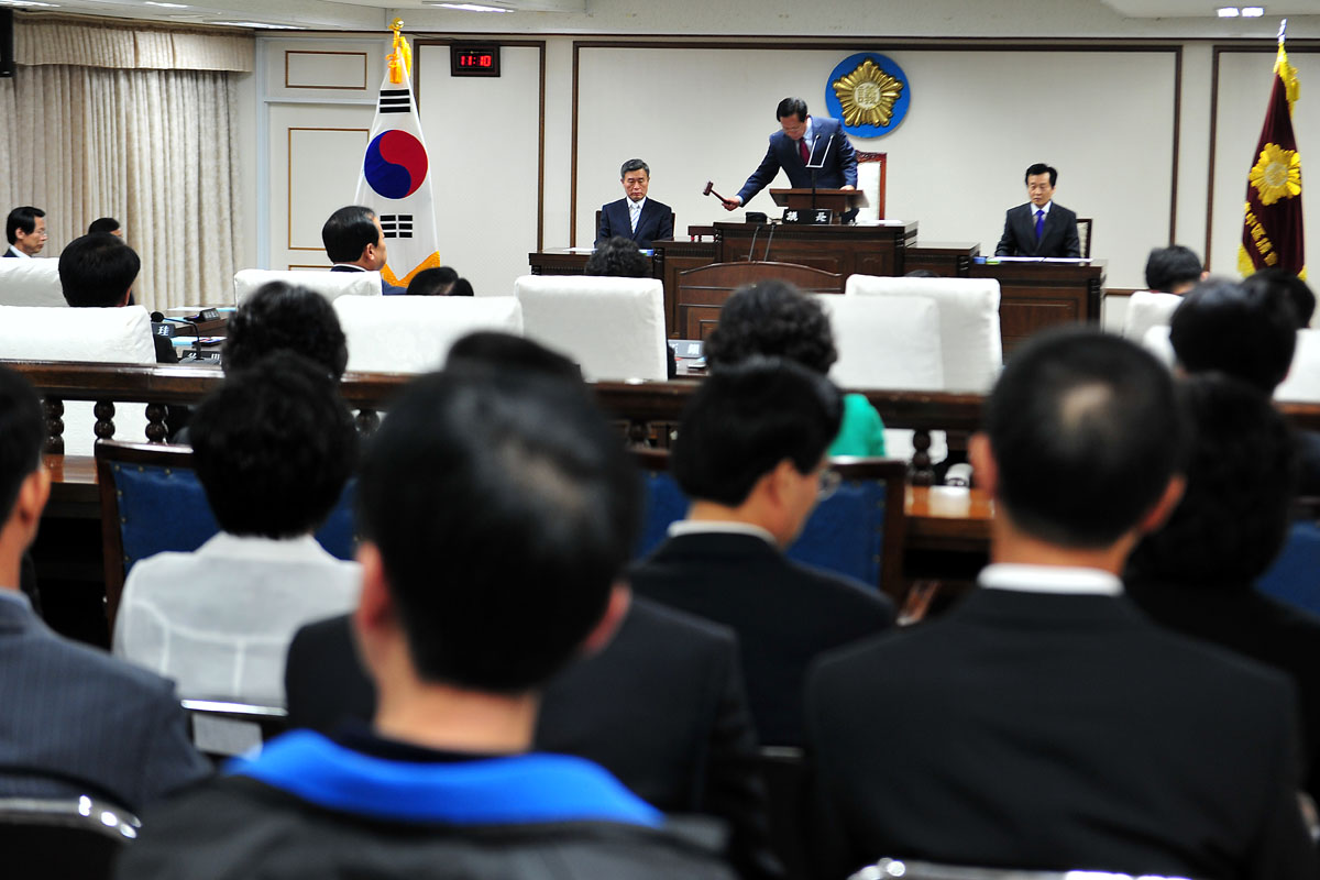 '제168회 중구의회 임시회 개회' 게시글의 사진(1) '2012.10.021제168회_중구의회_임시회D3S_8065.jpg'