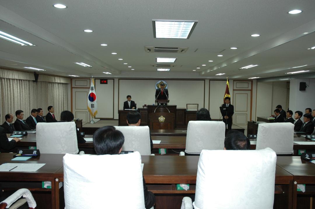 '제154회 제1차정례회 본회의 모습' 게시글의 사진(1) '제154회_1차_정례회_본회의1차.JPG'