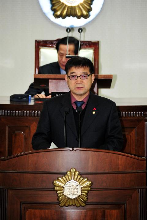 '문제과의원 구정질문 - 2012년 제170회 제2차정례회 제3차 본회의' 게시글의 사진(1) '2012.12.101제170회_중구의회_제2차정례회_제3차본회의_구정질문D3S_2560문제광_의원.jpg'